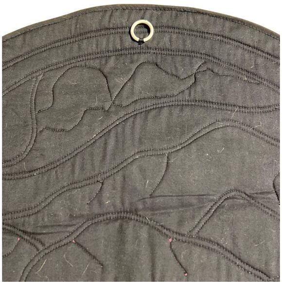 Round Quilted Alaskan Landscape Home Decor - Picture 4 of 6